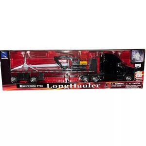 New Ray Long Haul Truckers Kenworth T700 Flatbed w Wind Turbine w Excavator 1:32